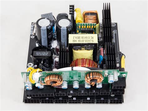 Zalman ZM1000-EBT 1000 W Review - A Look Inside & Component Analysis ...