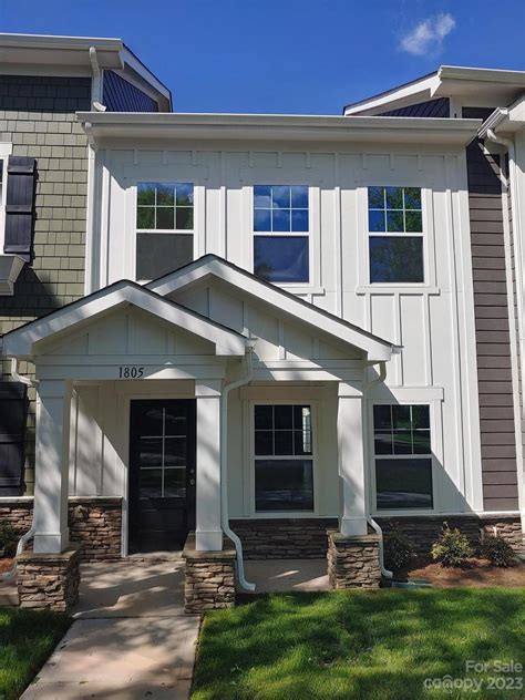 1805 Edgewater Dr Nw Conover Nc 28613 17 Photos Mls 4025726 Movoto