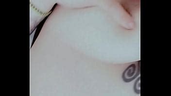 Mexicana tetona tocándose las tetas Brend CDMx XVIDEOS