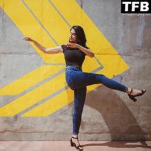 MEENAKSHI CHAUDHARY Nude AZNude