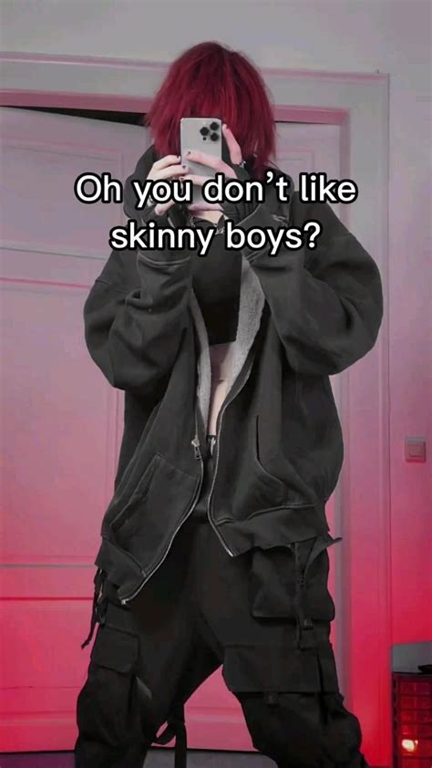 Pin On This Man Right Here Hot Emo Guys People Attractive Guys