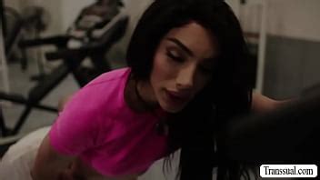 Sexy Travesti Barebacked Por Su Gimnasio Amigo Xvideos