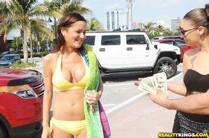 American Naked Beach XXX Dessert