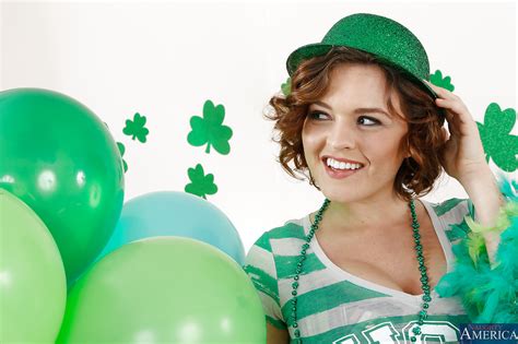 Incredible Babe Krissy Lynn Is Showing Her Saints Patrick Outfit Porn Pictures XXX Photos Sex