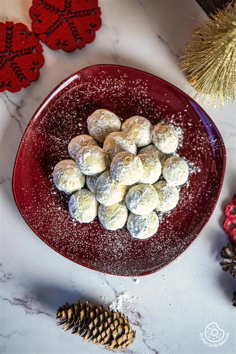 Snowball Cookies Recipe