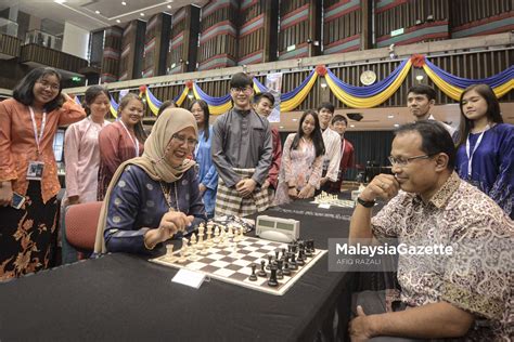 19 Pertandingan Catur