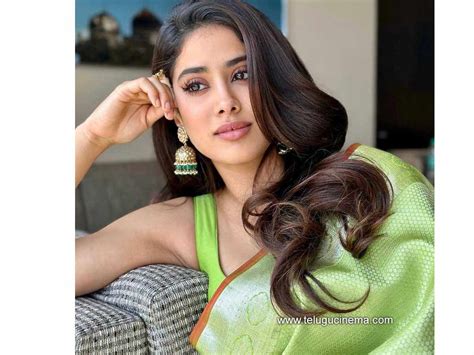 janvhi kapoor  ntr