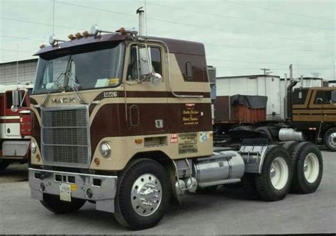 17 Best Images About Mack Cabover Trucks On Pinterest Models Sweet