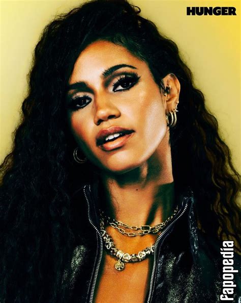 Vick Hope Nude Leaks Photo Fapopedia