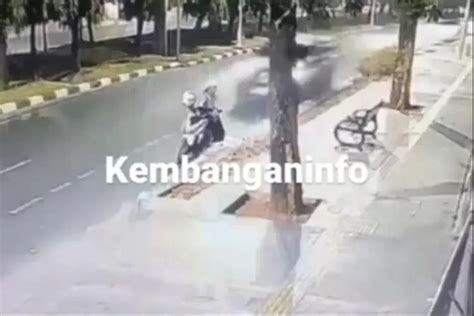 Pelaku Terungkap Netizen Soroti Pengendara Mobil Fortuner Yang Tabrak