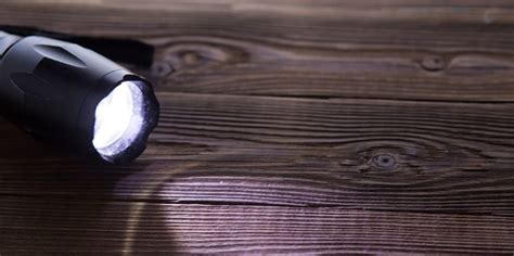 types  flashlights threetwohome