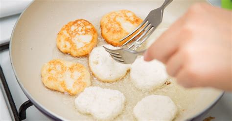 Как сделать сырники из творога