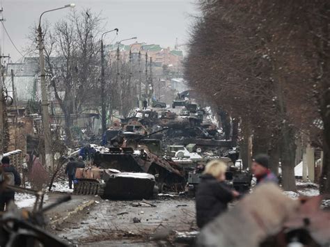 Russia confirms casualties in Ukraine for the 1st time : NPR