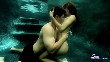 Underwater Skinny Latina XNXX