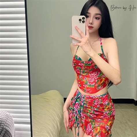 Đồ bơi BIKINI BY HÀ con công hot trend cho nàng đi biển Shopee Việt Nam