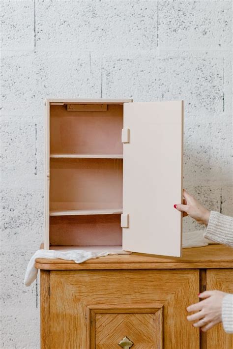 Armoire Nude De Poup E Cardamome Moka Brocante