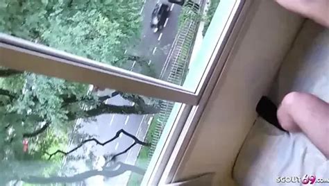 Echte Berliner TS Strassenhure von Kunden Anal für Euro gefickt xHamster