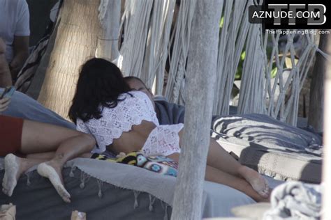 Chantel Jeffries Sexy Seen Flaunting Her Hot Body At A Beach Hotel Resort In Mexico Aznude