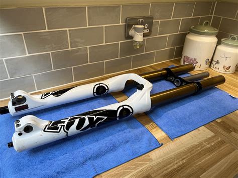 fox  downhill forks kashima coated    sale