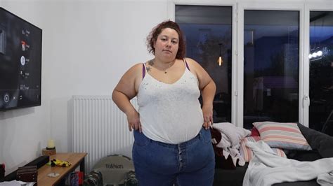 Abricot Sucree Dancing Nude ManyVids