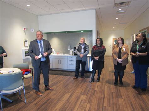 Oak Street opens 2 new health clinics in the QC