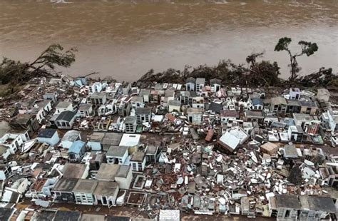 Inundaciones en Brasil ya dejan 144 muertes y más de dos millones de