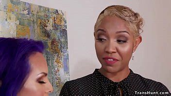 Un Agent Immobilier En Ebene Par Ts XVIDEOS