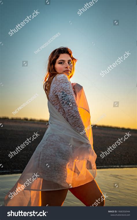 Boudoir Beautiful Sexy Woman Beach Nude Stock Photo 1968356944 Shutterstock