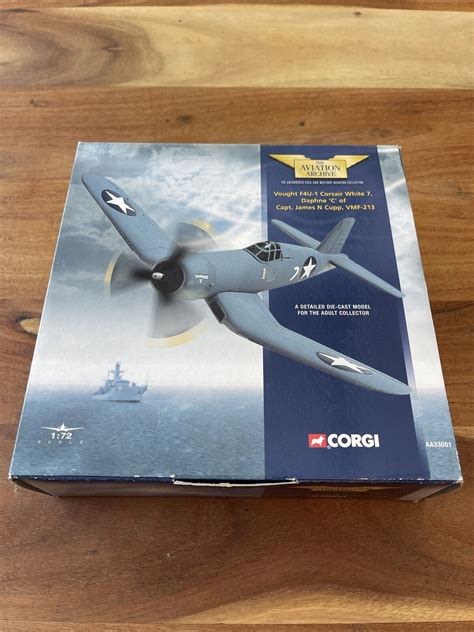 Corgi Scale Aa Vought F U Corsair White Daphne C Of Capt J