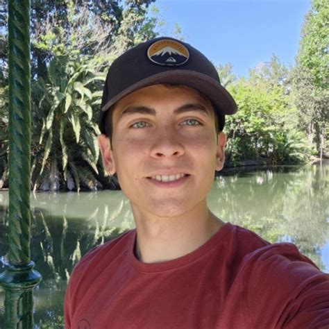 Lucas Chacras De Coria Estudiante De Ingenieria En Universidad