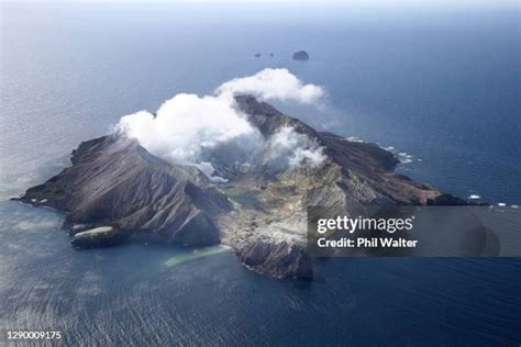 whakaari white island eruption   premium high res