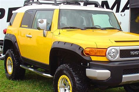 Bushwacker Toyota FJ Cruiser 2007 Pocket Style Matte Black Fender