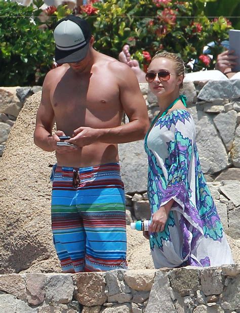 HAYDEN PANETTIERE In Green Bikini In Cabo San Lucas HawtCelebs