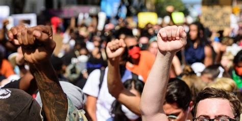 movimientos sociales caracteristicas historia  ejemplos