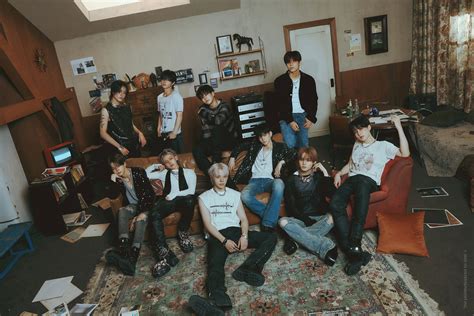 TOP | TREASURE OFFICIAL WEBSITE