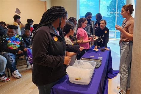 EXPANDING YOUNG MINDS | News Services | ECU