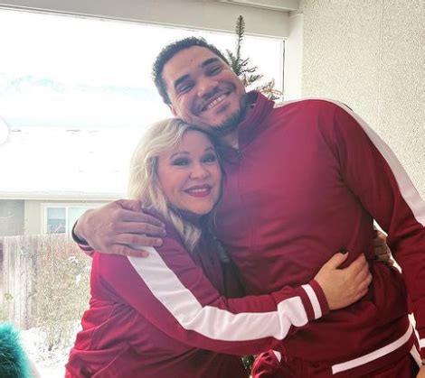 Uncovering The Mystery Of Who Is Holly Rowe Husband A Deep Dive Into The Fascinating Life Of A Lesserknown Sports Broadc