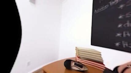 The Gorgeous Miss Brooklyn Chase Teaches You How To Properly Fuck Like A Pornstar