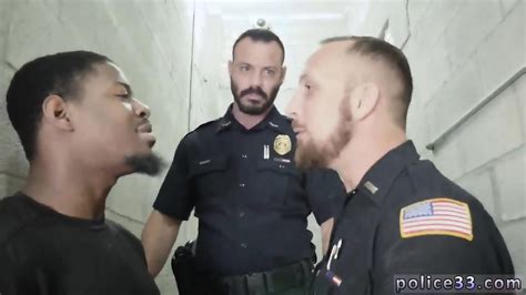 Gay Cop Get Dick Sucks Fucking The White Officer With Some Chocolate