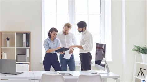 How to Enhance Employee Performance at All Stages of Career - Career Reload 