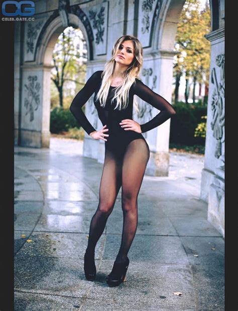 Ricarda Magduschewski Nude Pictures Onlyfans Leaks Playboy Photos Sex Scene Uncensored