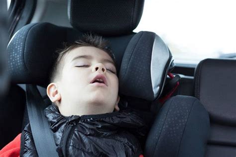 What Makes the Best Car Seat for 4 Year Old? (The Ultimate Guide)