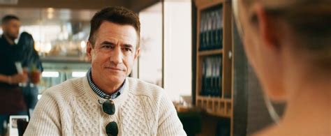 Crítica Por Trás da Inocência Atriz de Sex and the City estrela suspense sensual na