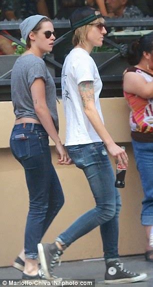 Lesbian Rumours Trail Kristen Stewart After She S Seen Holding Hands With Former PA