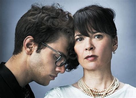 Especial M S Das M Es A Carta De Uma Astr Loga Ao Filho Gay