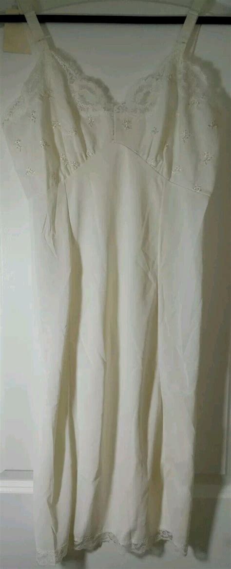 1950 S Phil Maid Lingerie Vintage Full Slip 34 NWT Gem