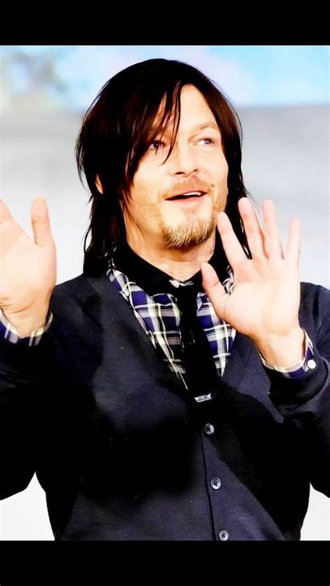 Norman Talking With His Hands Daryl Dixon Walking Dead Norman Reedus