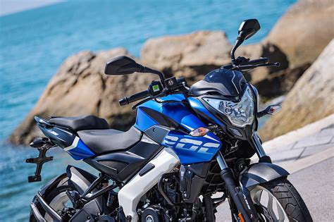 รวว New BAJAJ PULSAR NS200 5 คำตอบ NAKED BIKE สายด