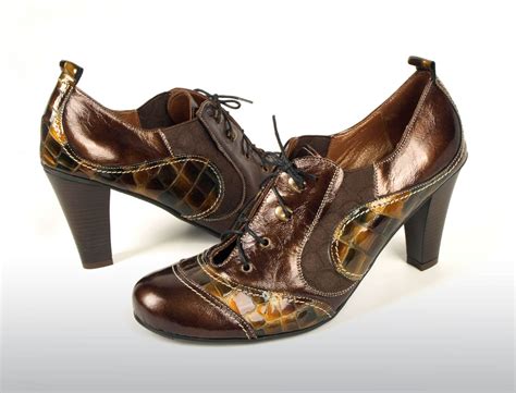 Chantal Marie duże buty damskie: Materiały na buty marzeń