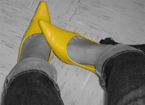 Yellow High Heels | Yellow high heels, Heels, Me too shoes